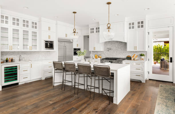 24/7 Emergency Kitchen Remodeling experts in Cleveland, OH
